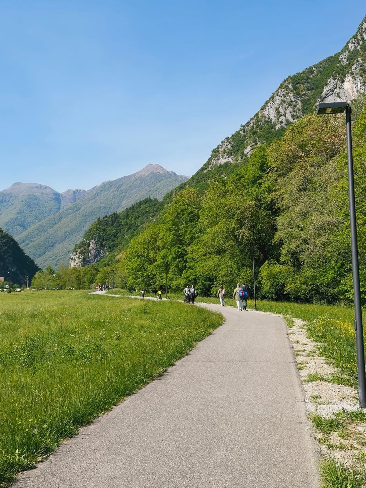 Gita in Valsassina: la Cascata dello Sprizzottolo e la Formaggeria Carozzi