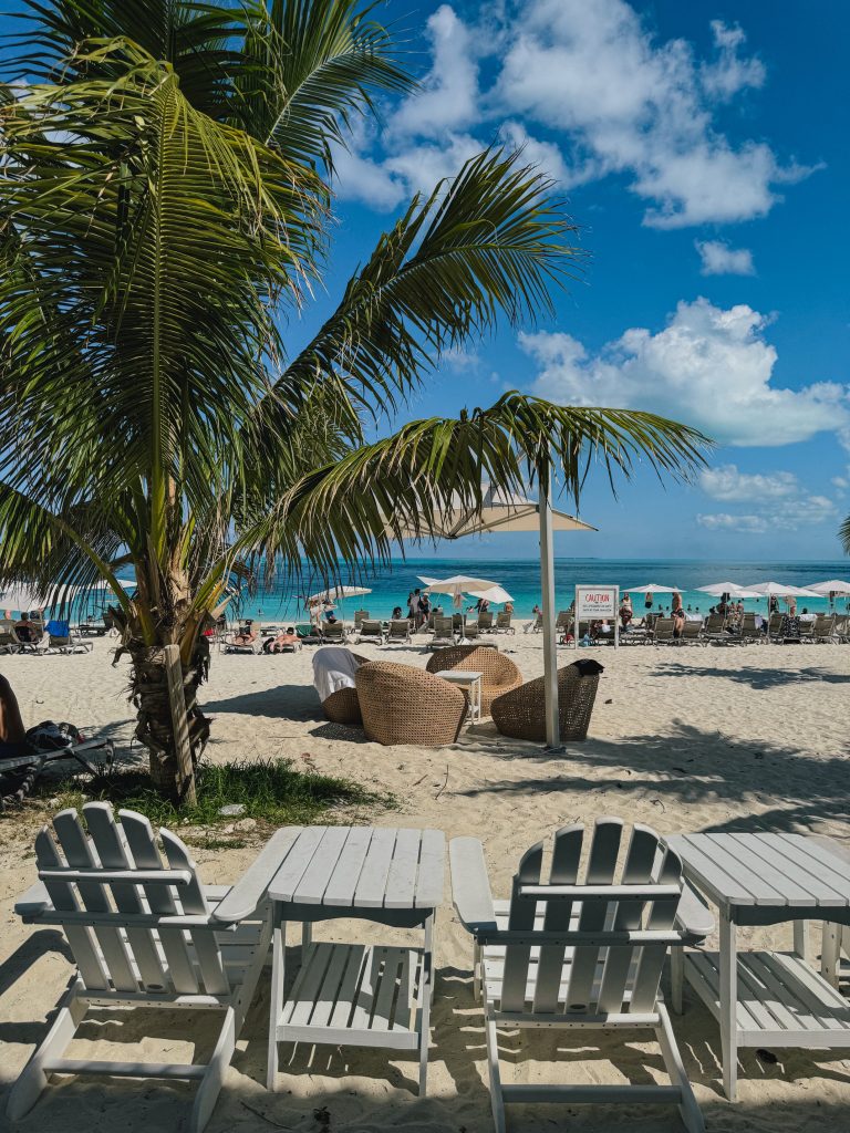 Spiaggia di Ocean Cay alle Bahamas, isola privata MSC