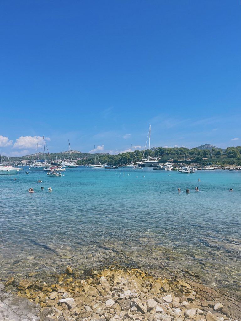 Caletta nascosta alle Pakleni Islands