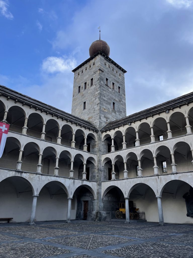 Castello Stockalper di Brig, palazzo barocco svizzero