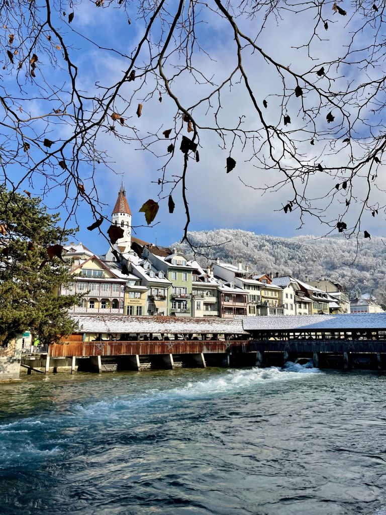 Castello di Thun che domina la città dal 1180