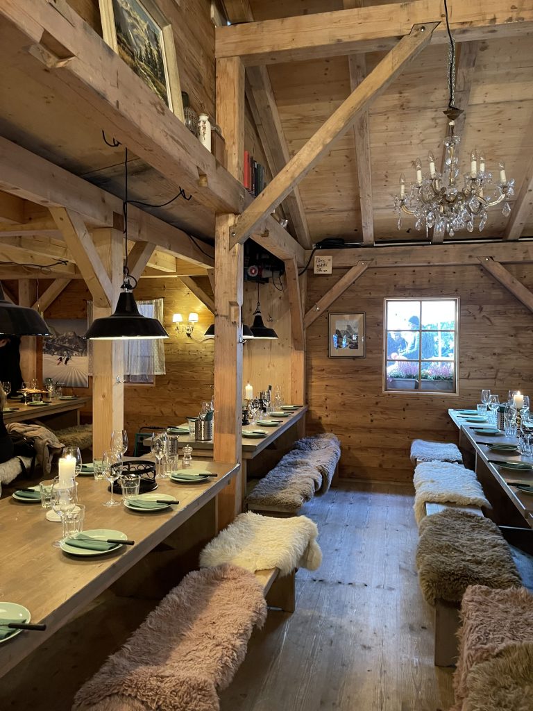 Fondue Chalet ai mercatini di Natale di Berna