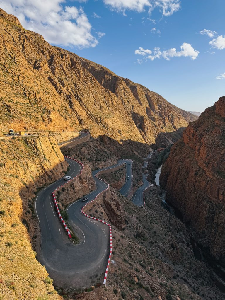 Curve panoramiche delle Gole del Dades