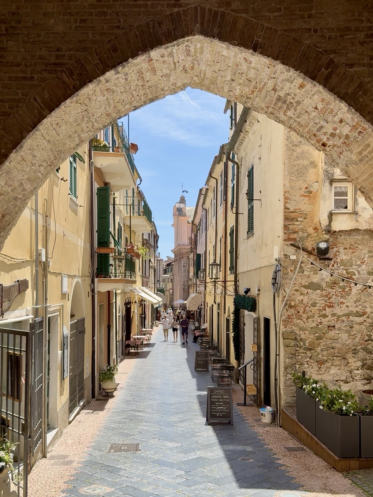 Vicolo del centro storico di Noli
