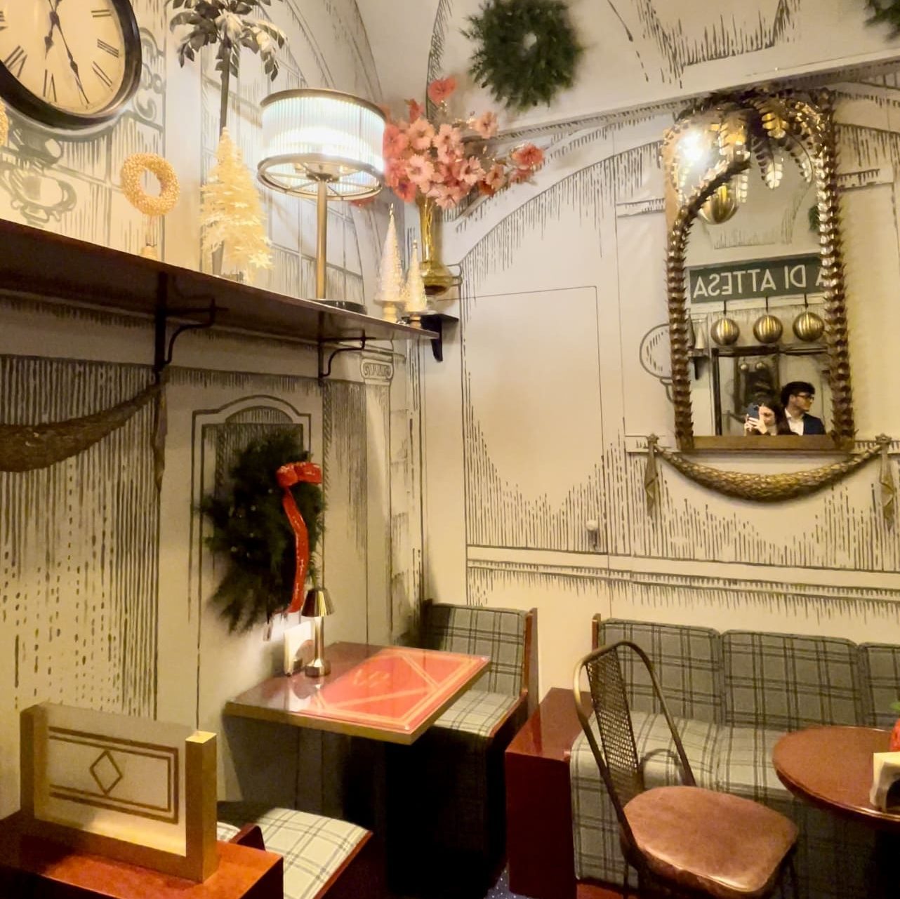 Sala del VD Café con dettagli vintage