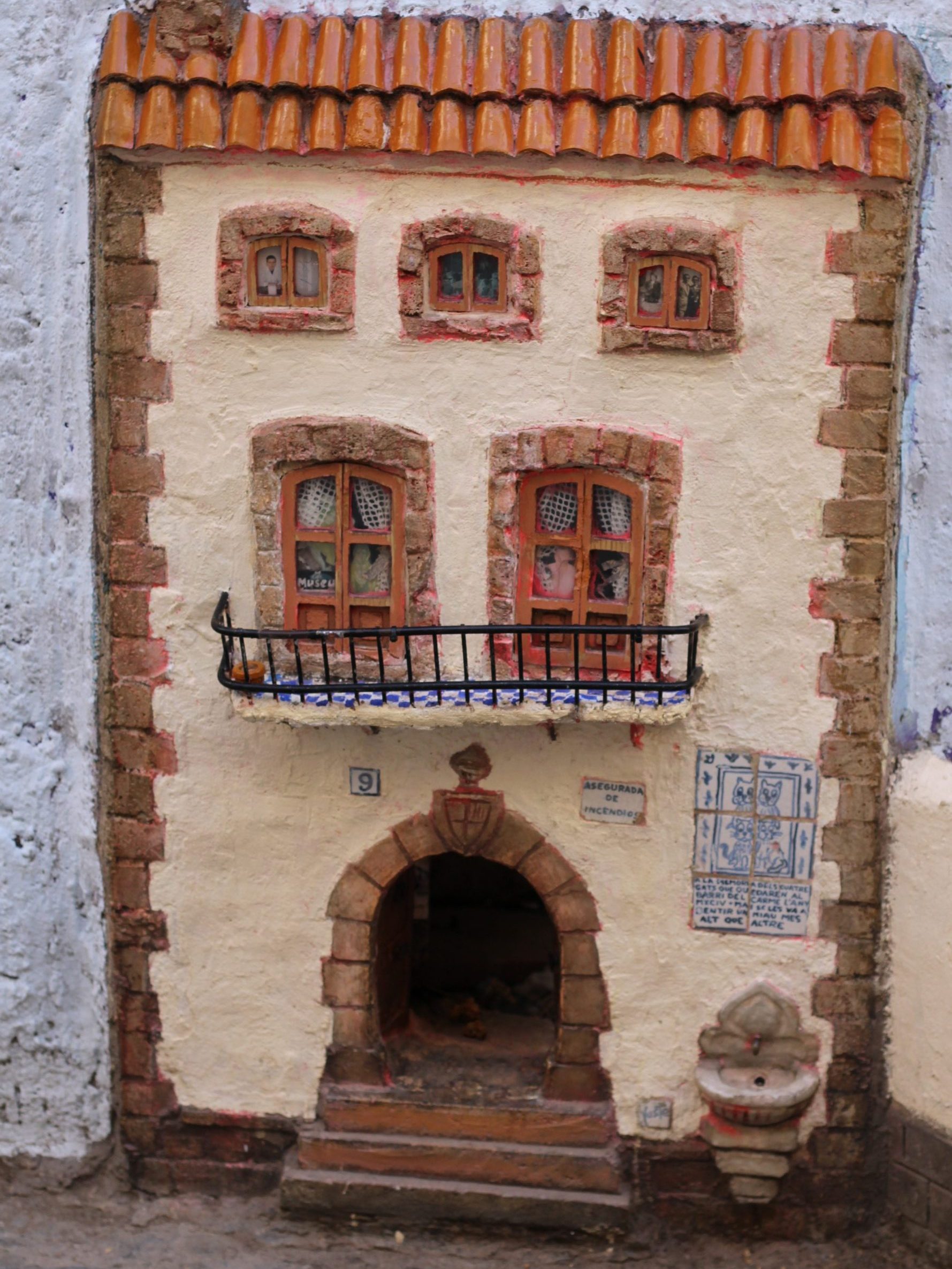 Casa de los Gatos, la casetta dei gatti a Valencia