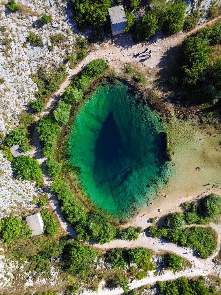 Sorgente Izvor Cetina, Occhio della Terra in Croazia