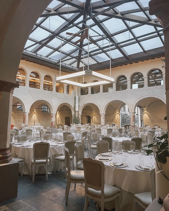 Sala di una cella dell'ex-convento al Convento dei Neveri