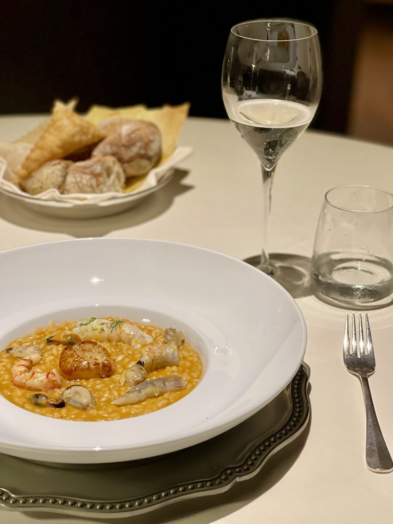 Risotto allo Scoglio alla Mo' di Alessandro, primo del menu degustazione