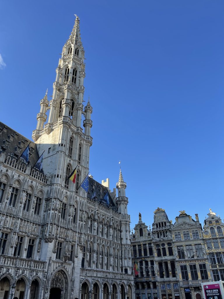 Grand Place illuminata, la piazza principale di Bruxelles