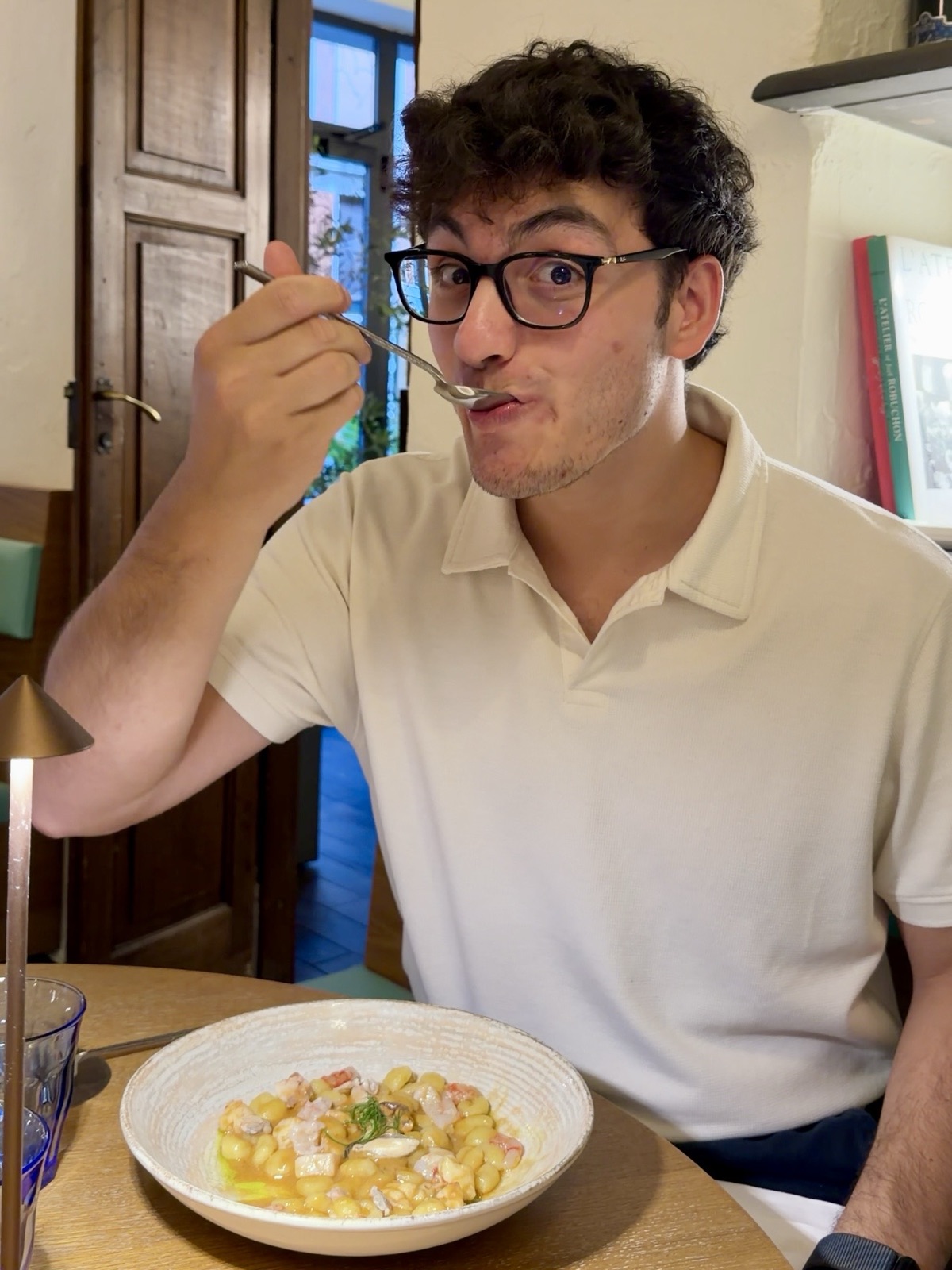 Assaggio degli Gnocchetti Mediterraneum da Hostaria Mediterraneum a Milano