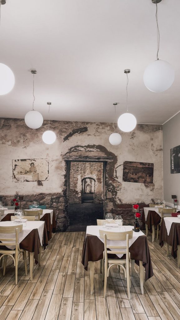 Interni accoglienti del ristorante Antica Macelleria Turba