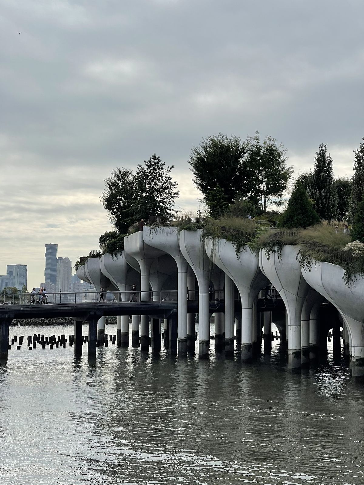 Little Island, il parco costruito sul fiume Hudson a New York