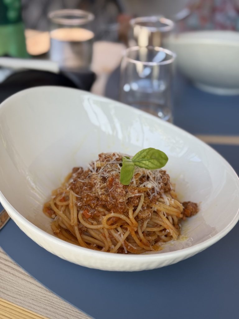 Piatto servito al ristorante Ambra a Thoddoo