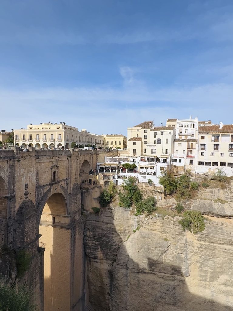 Puente Nuevo di Ronda visto dal centro città
