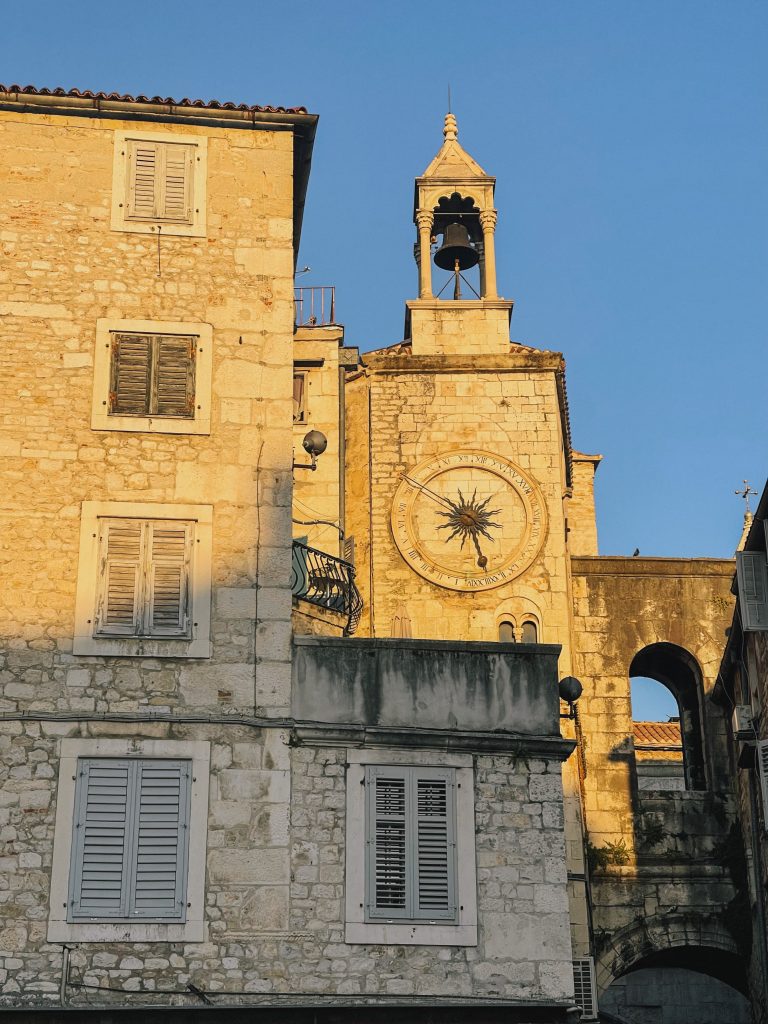 Lungomare serale di Split in Croazia