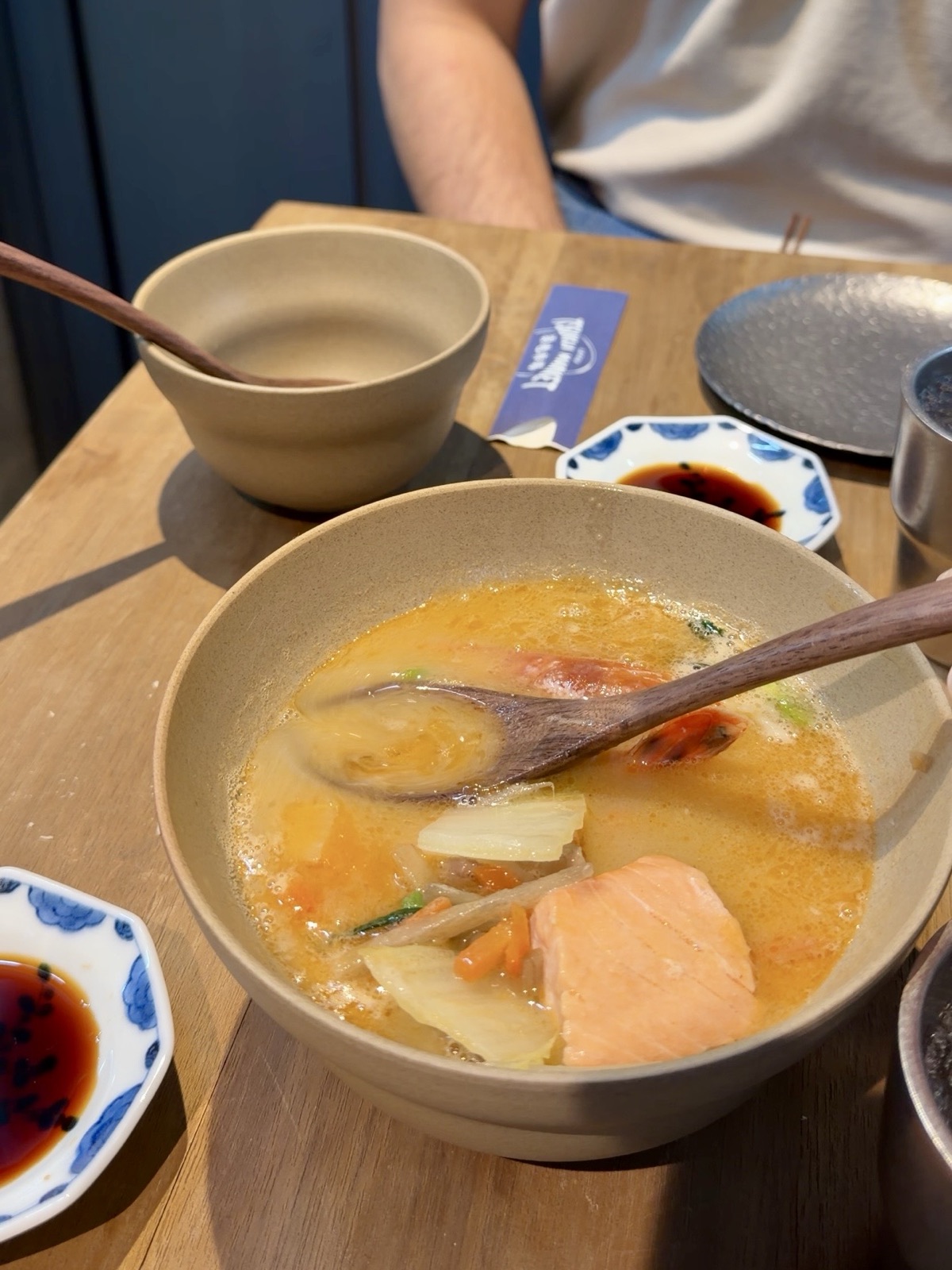Zuppa di miso con pesce del Tsukiji Market Restaurant a Milano