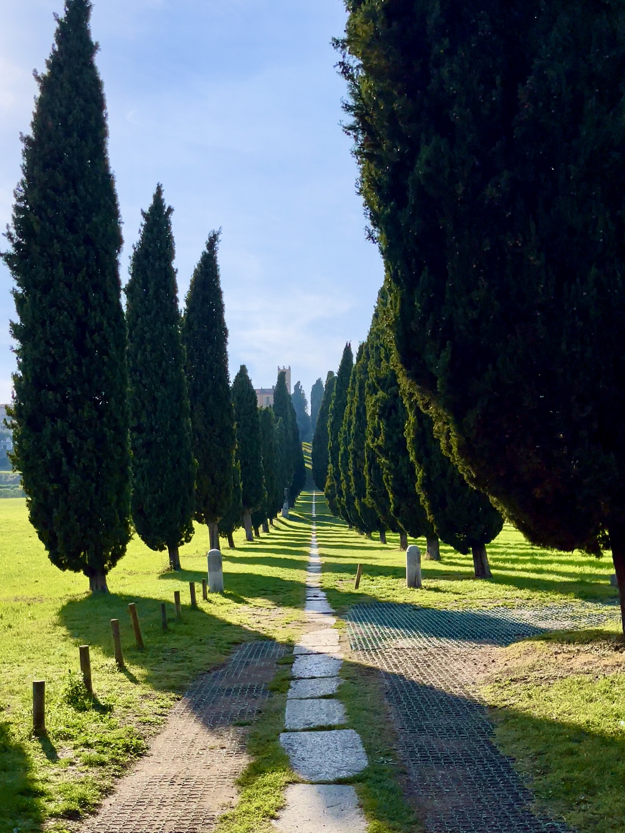 Santuario Maria della Noce al termine del Viale dei Cipressi